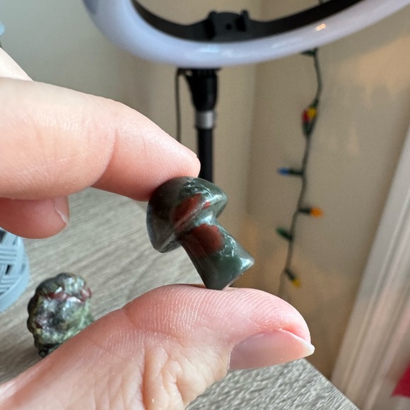 Green Stone Mushroom and Flower Figurines - Picture 3 of 4